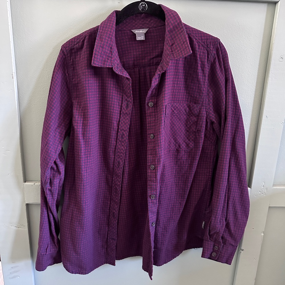 Eddie Bauer Women’s Button Up Size Medium